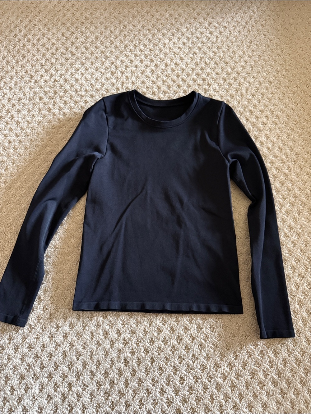 Ribbed Essentials Women's Black Long-Sleeve Crewneck Tee